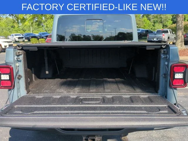 Used 2025 Gray Jeep Rubicon image 28