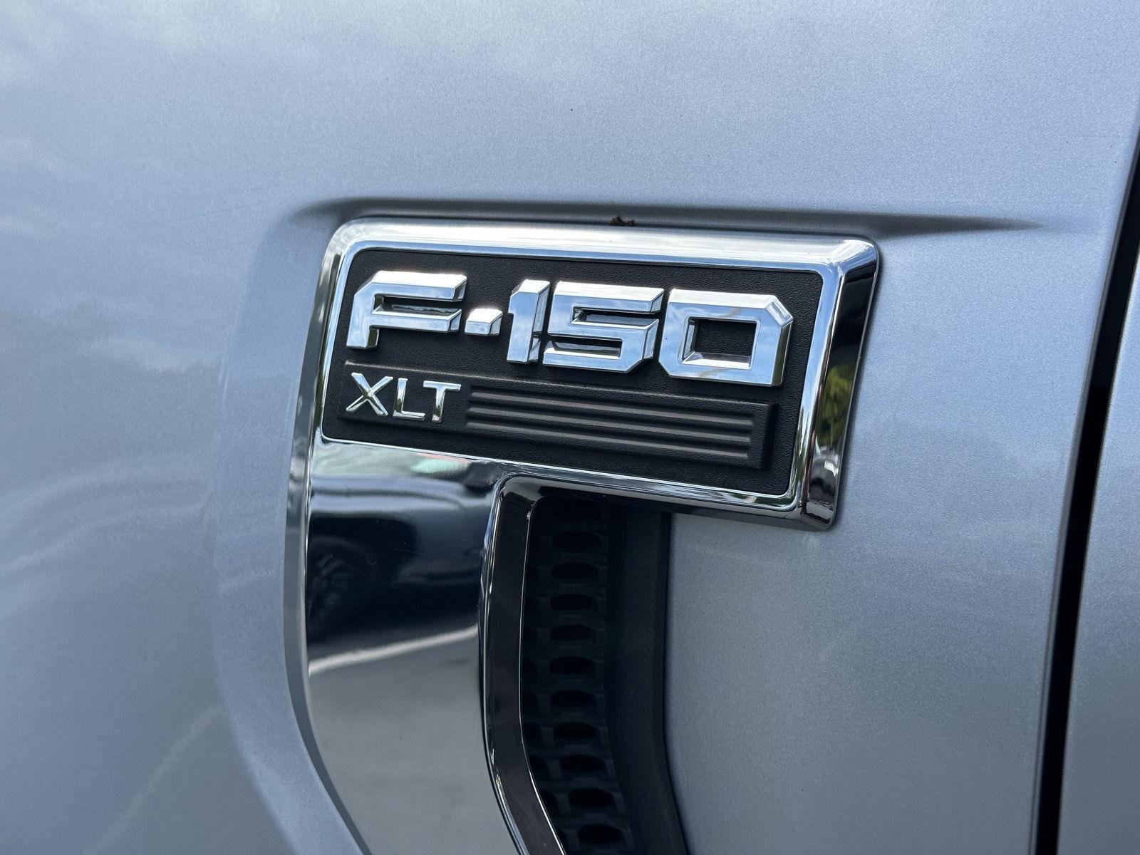 Used 2024 Iconic Silver Metallic Ford XLT image 10