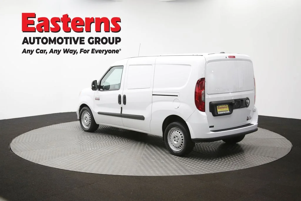 Used 2022 White Ram Base image 65
