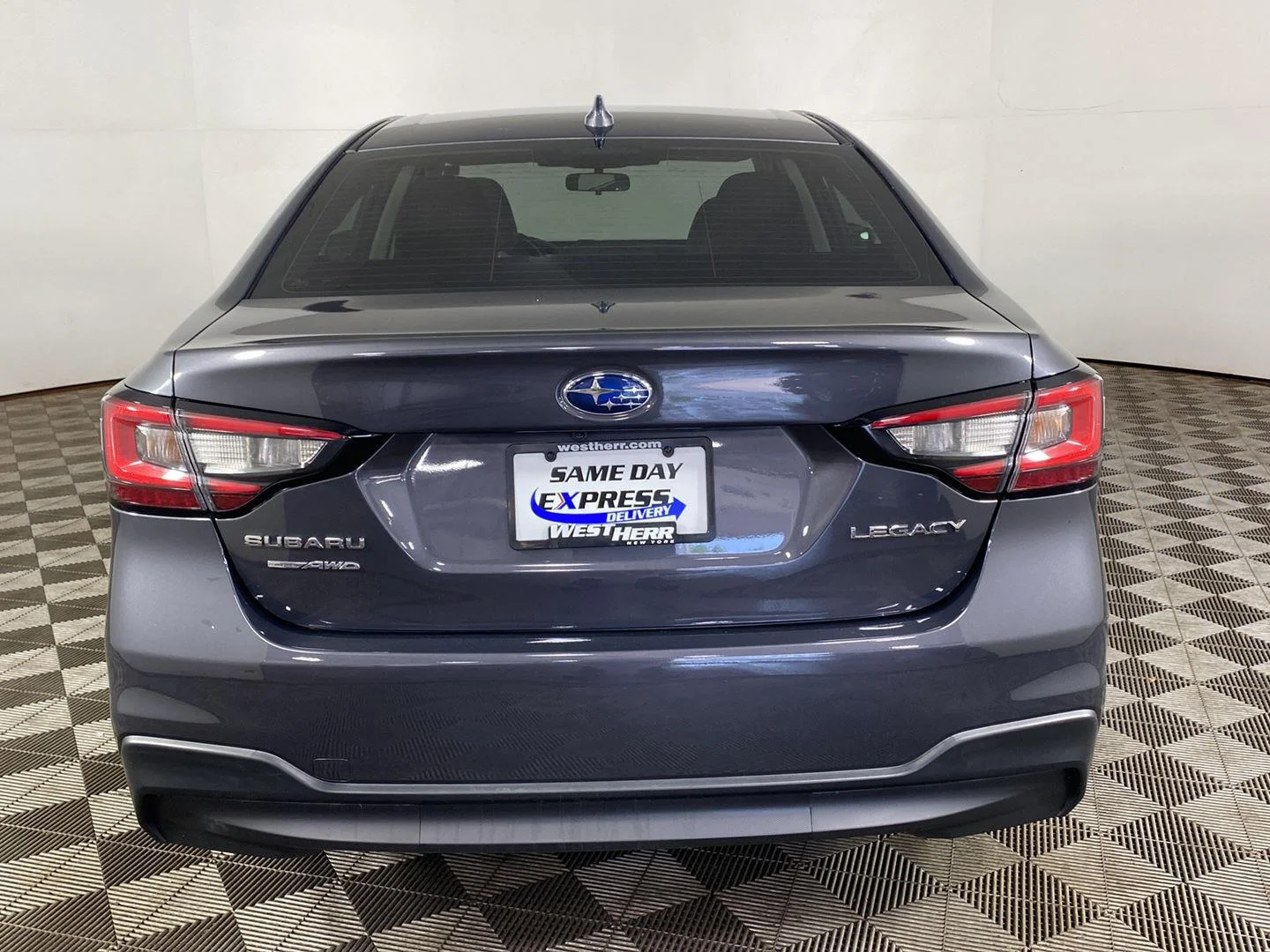 Used 2024 Magnetite Gray Metallic Subaru Premium image 6