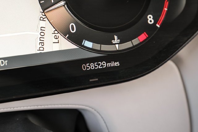 Used 2024 Silver Land Rover SV Edition One Flux Silver image 31