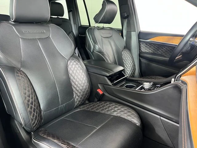 Used 2023 Gray Jeep Summit Reserve image 47