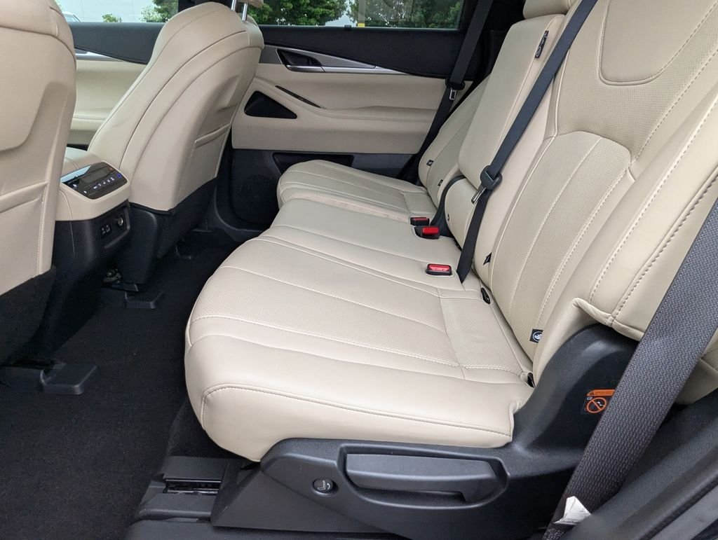Used 2023 Black INFINITI LUXE AWD image 21