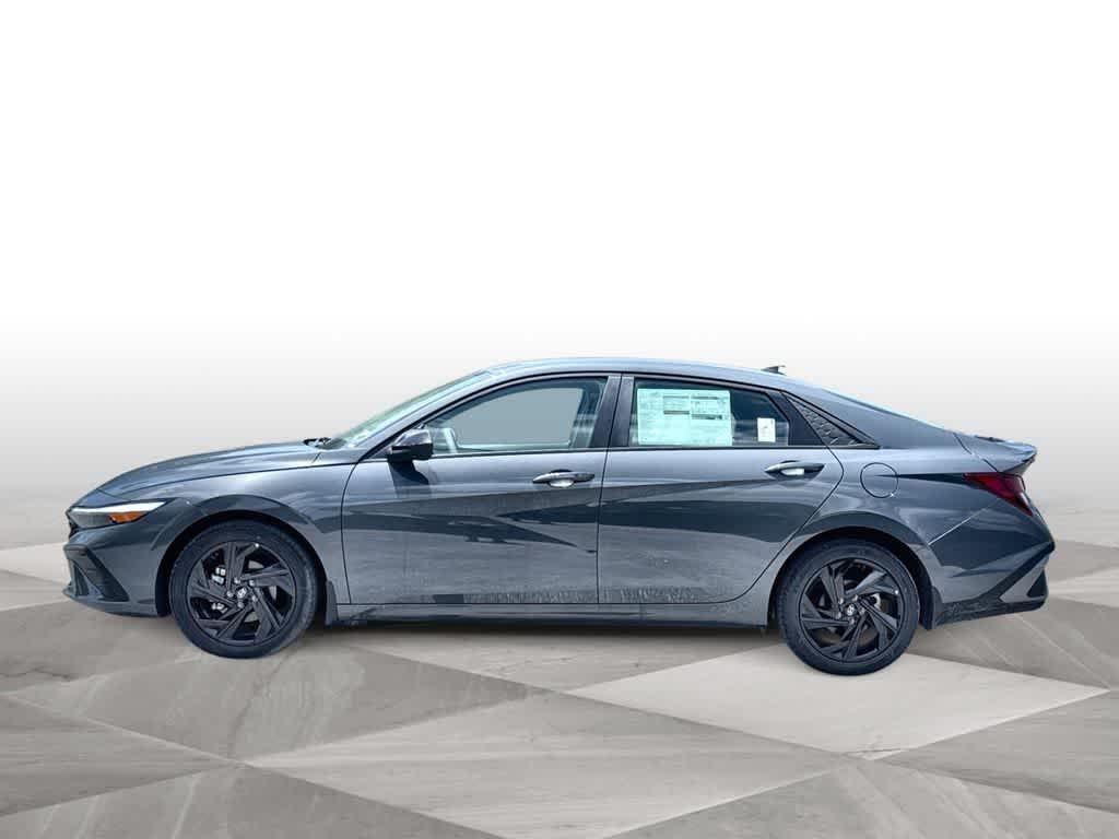 New 2026 Amazon Gray Hyundai SEL Sport image 5