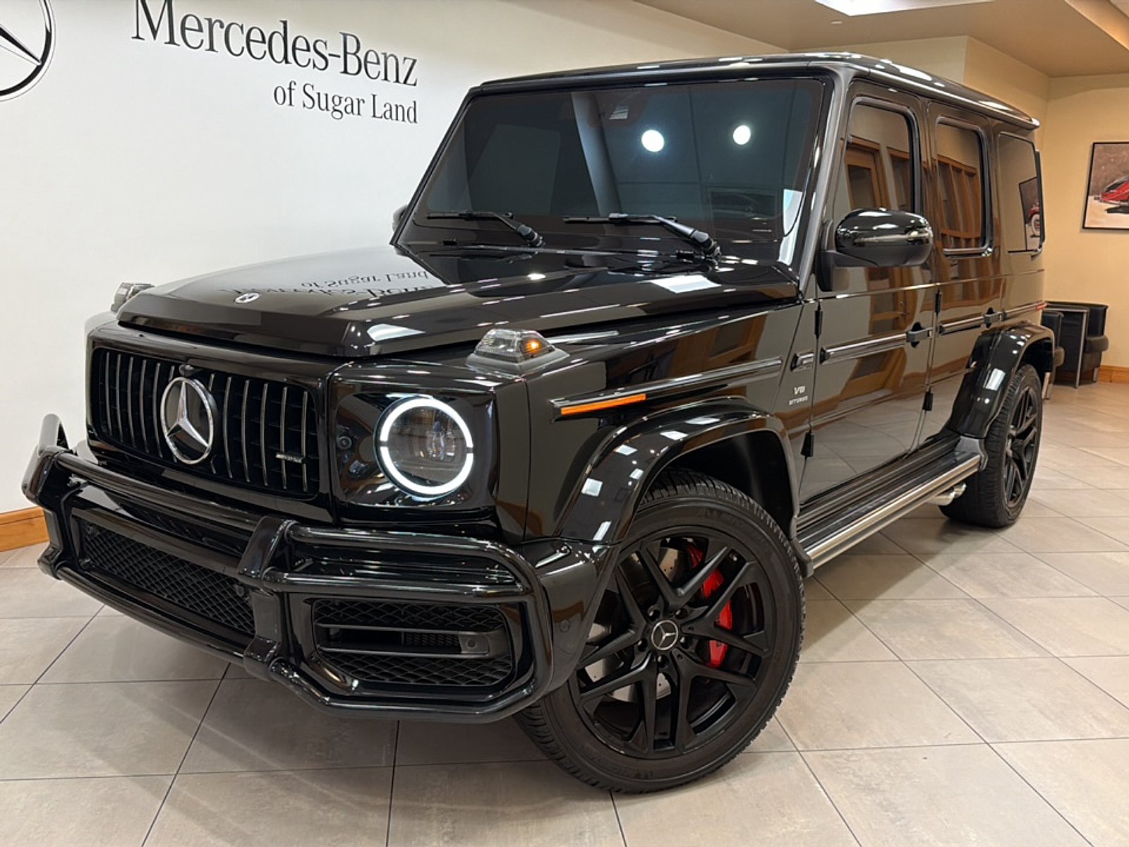 Certified Used 2023 Black Mercedes-Benz 4MATIC® image 1