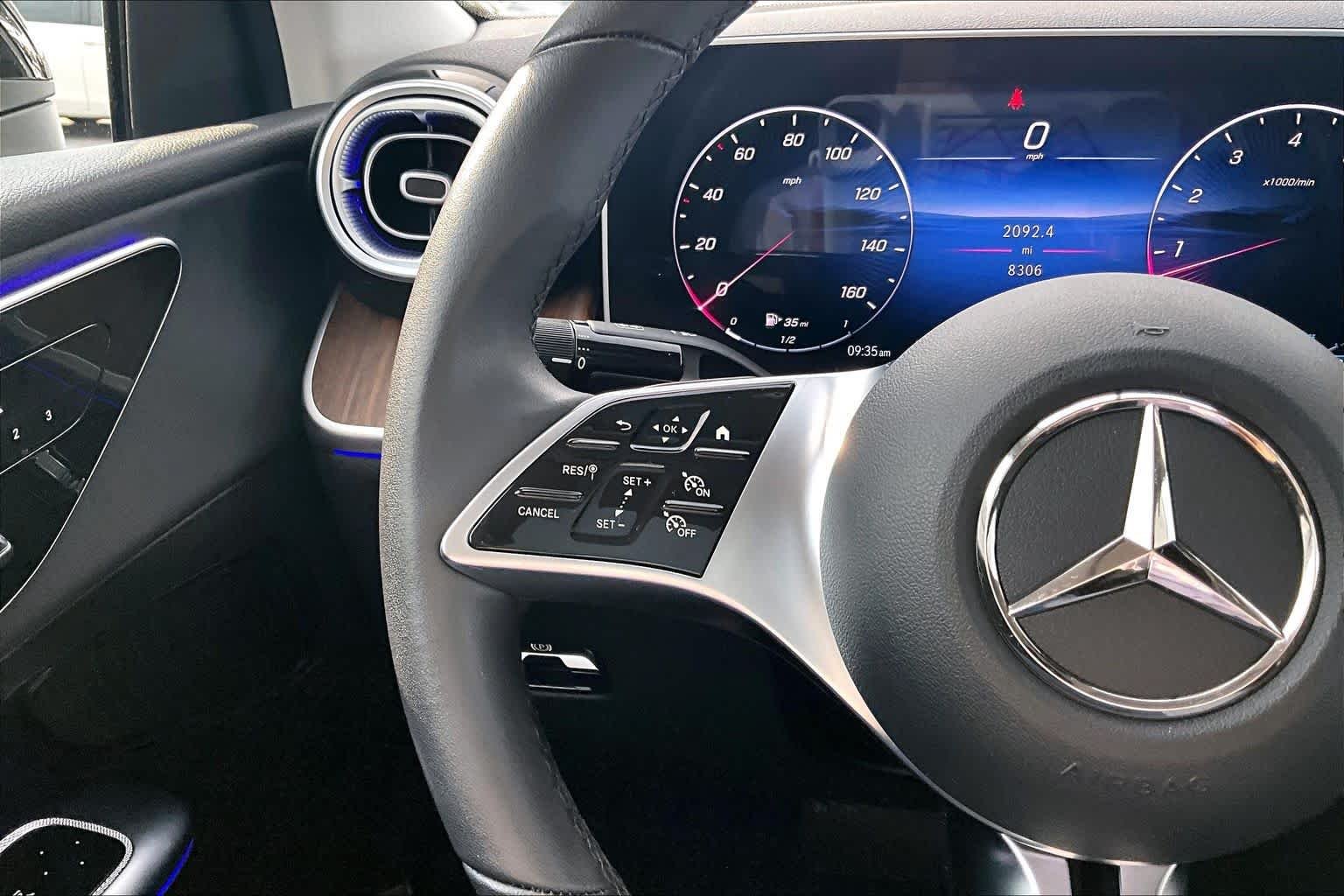 Used 2025 Black Mercedes-Benz GLC 300 image 24