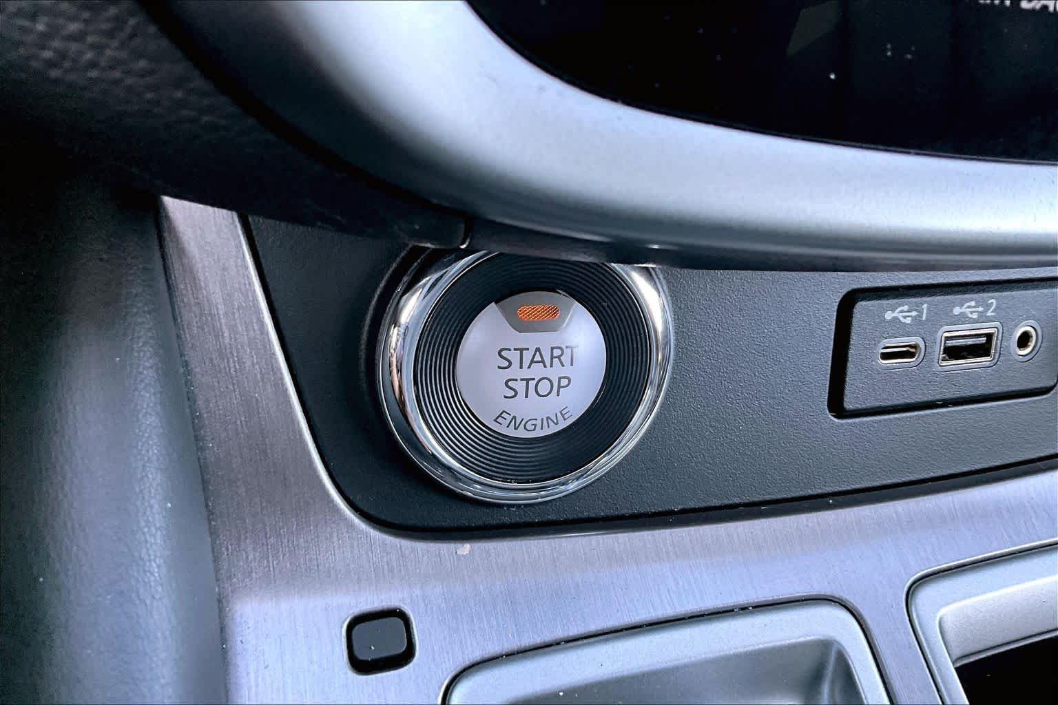 Used 2024 Pearl White Tricoat Nissan SV image 56