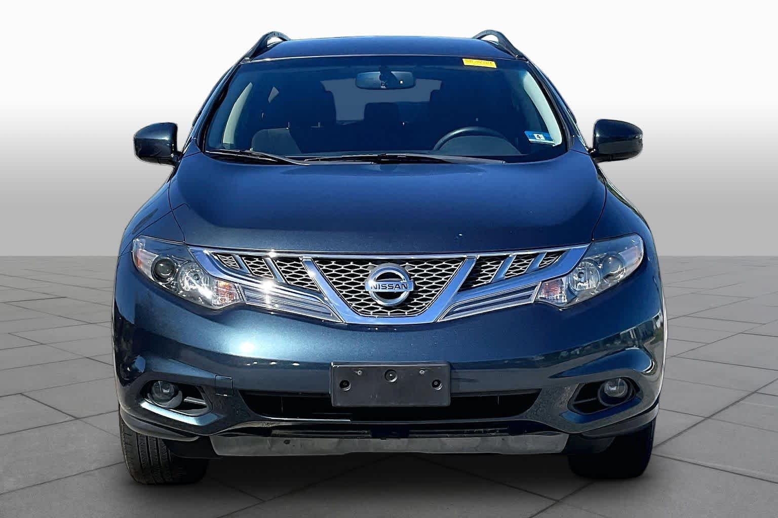Used 2014 Graphite Blue Metallic Nissan SV image 4