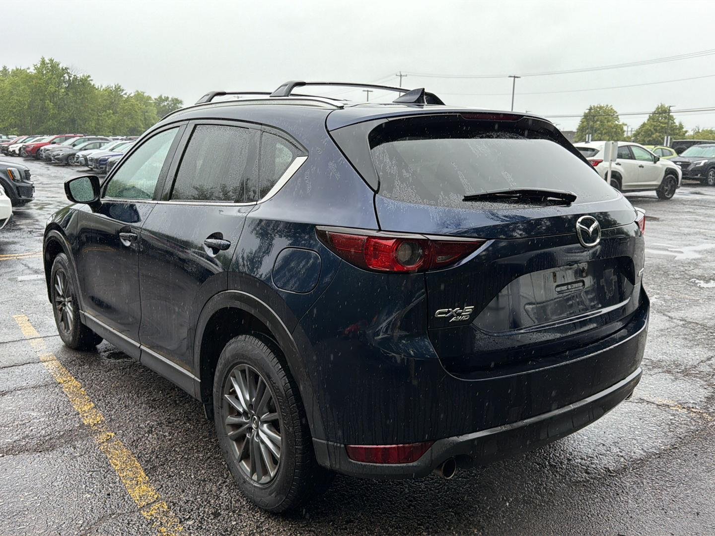 Used 2019  Mazda Touring image 10