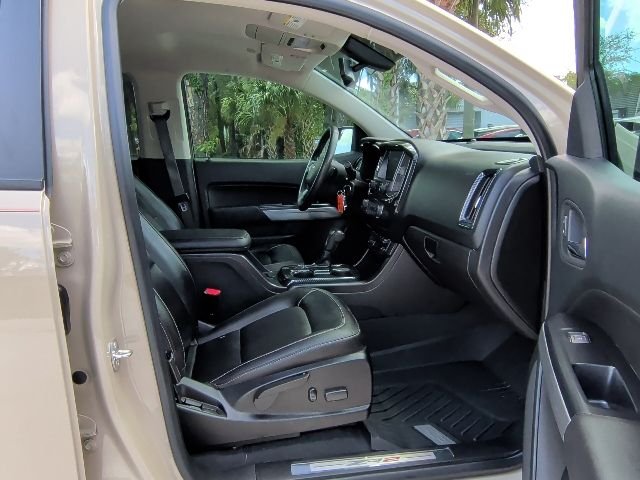 Used 2021 Beige Chevrolet ZR2 image 18