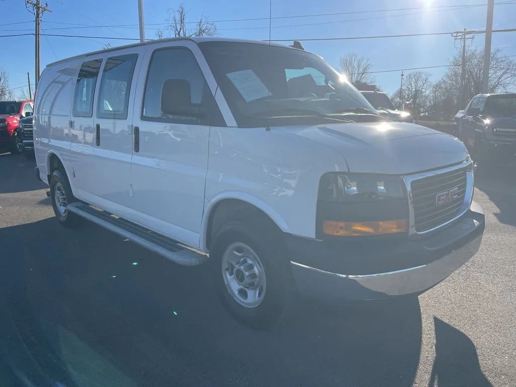 Used 2023 Summit White GMC Work Van image 7