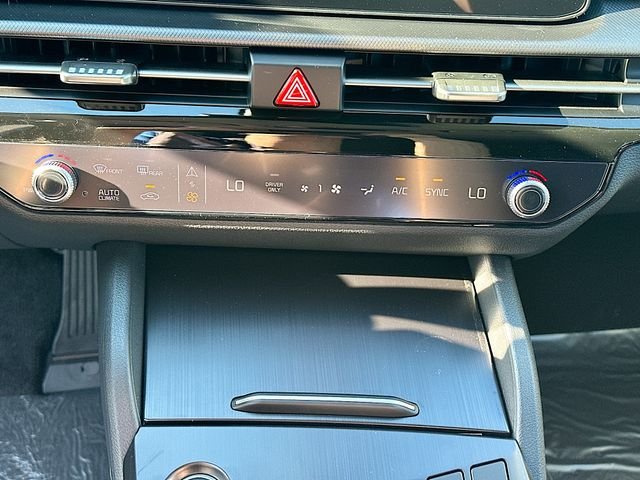 New 2026 Gravity Gray Kia LX image 15