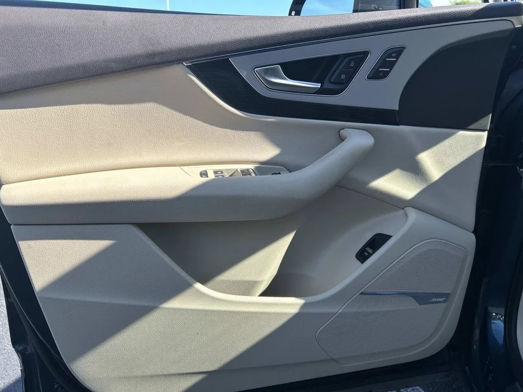 Used 2018  Audi 2.0T Premium Plus image 21