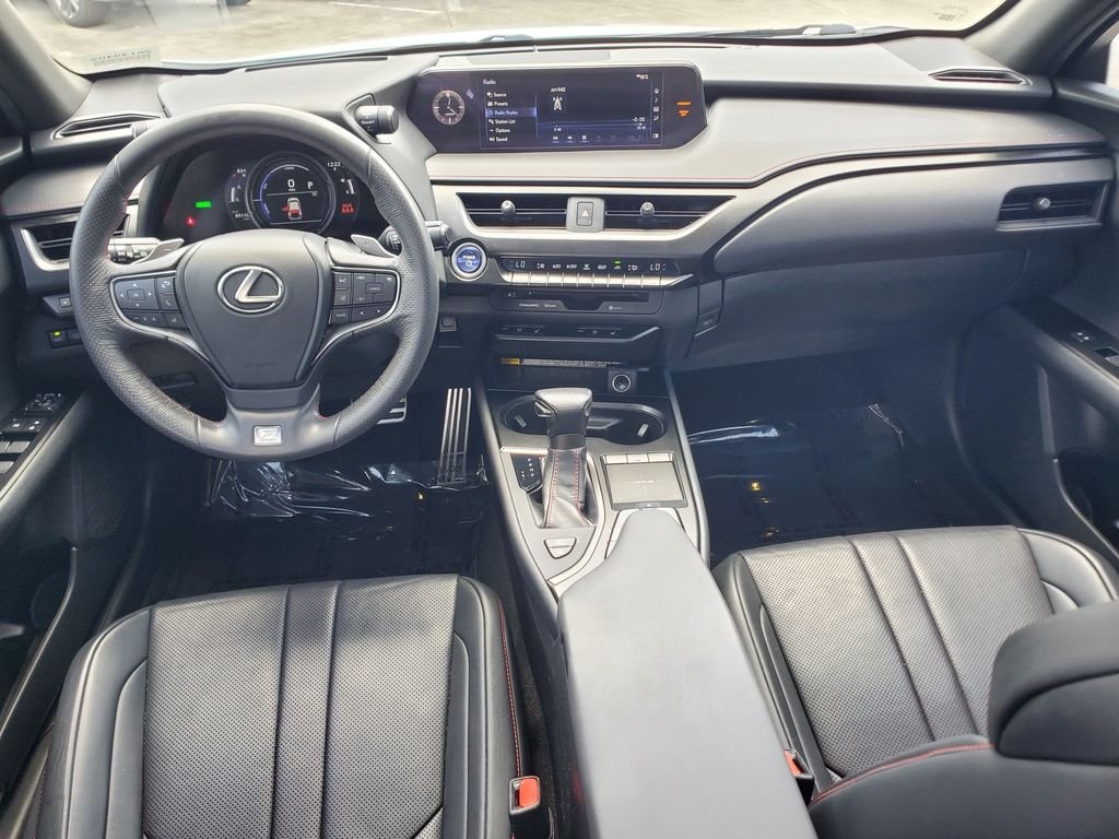 Used 2020 White Lexus 250h F SPORT image 10