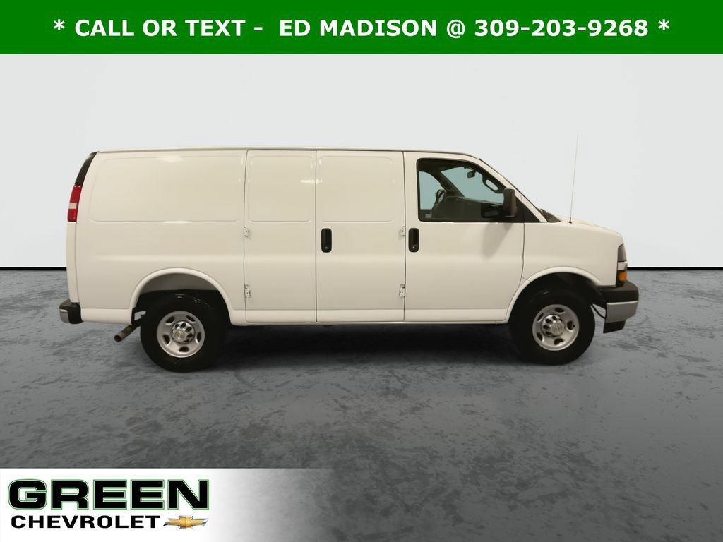 2025 Chevrolet Express Cargo Work Van - Photo 9