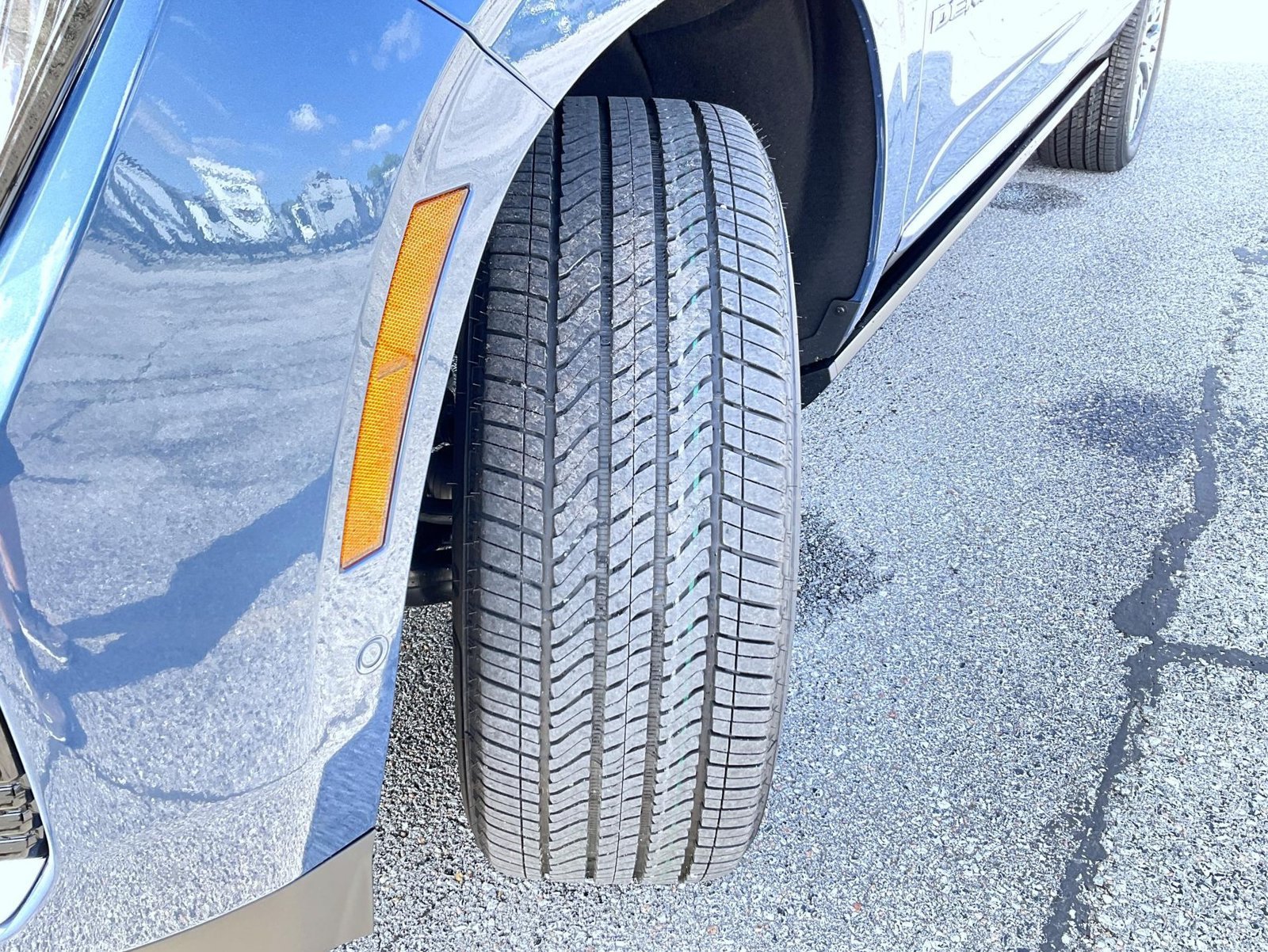 2026 GMC Yukon XL Denali - Photo 26