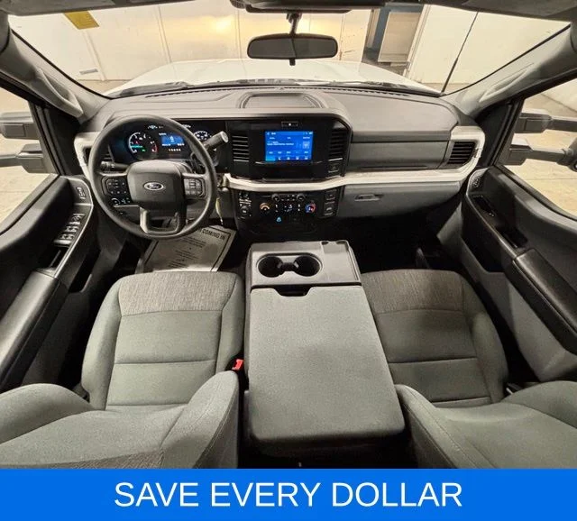 Used 2025 White Ford XLT image 12