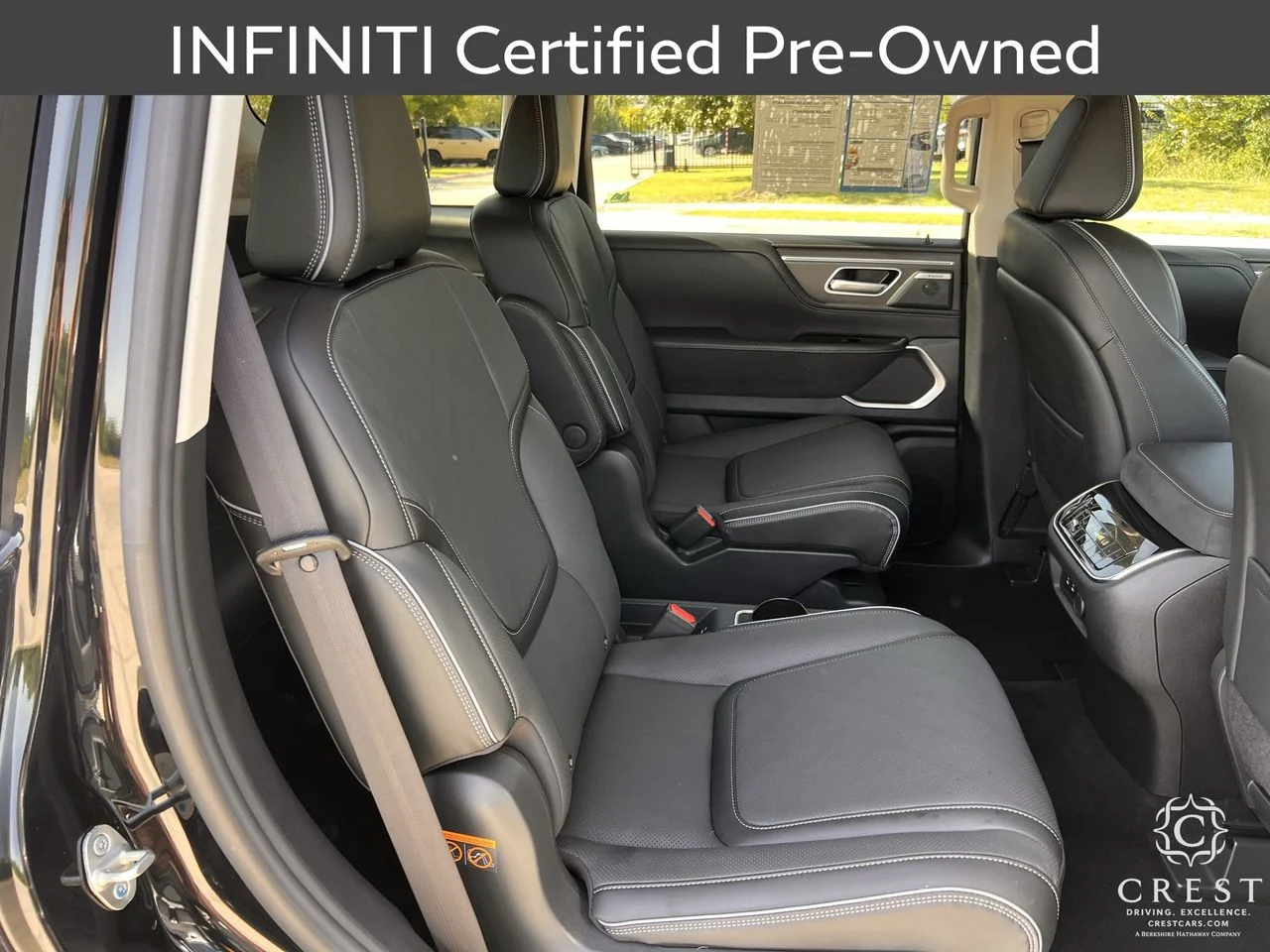 Certified Used 2026 Black Obsidian INFINITI LUXE image 29