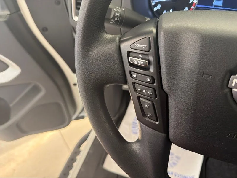 Used 2022 White Nissan SV image 21