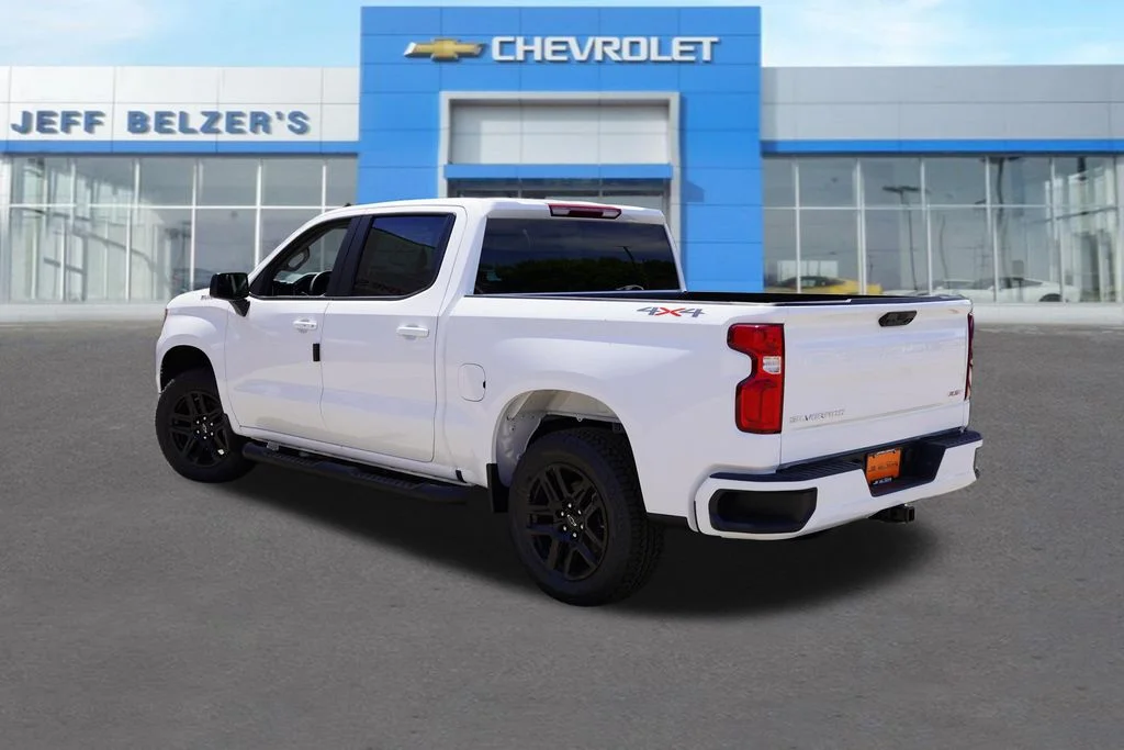 New 2026 Summit White Chevrolet RST image 5