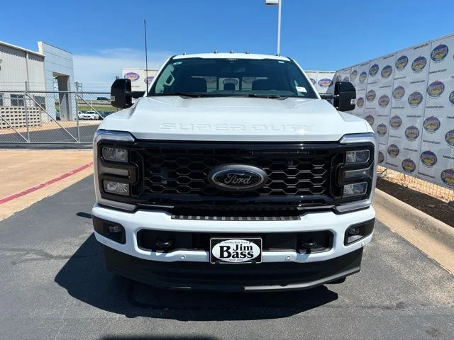 New 2026 Oxford White Ford Lariat image 3