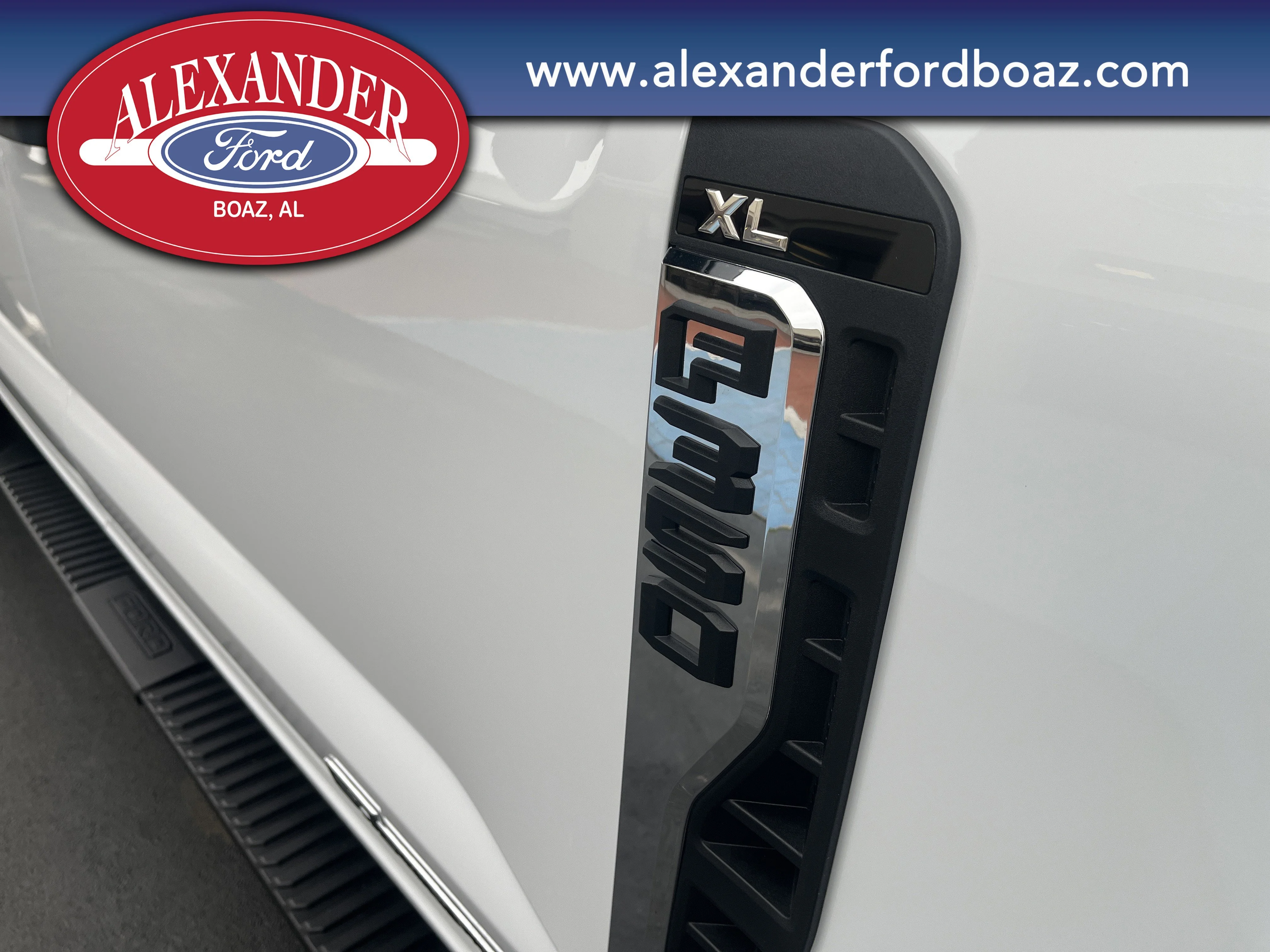 New 2026 Oxford White Ford F-350® XL image 7