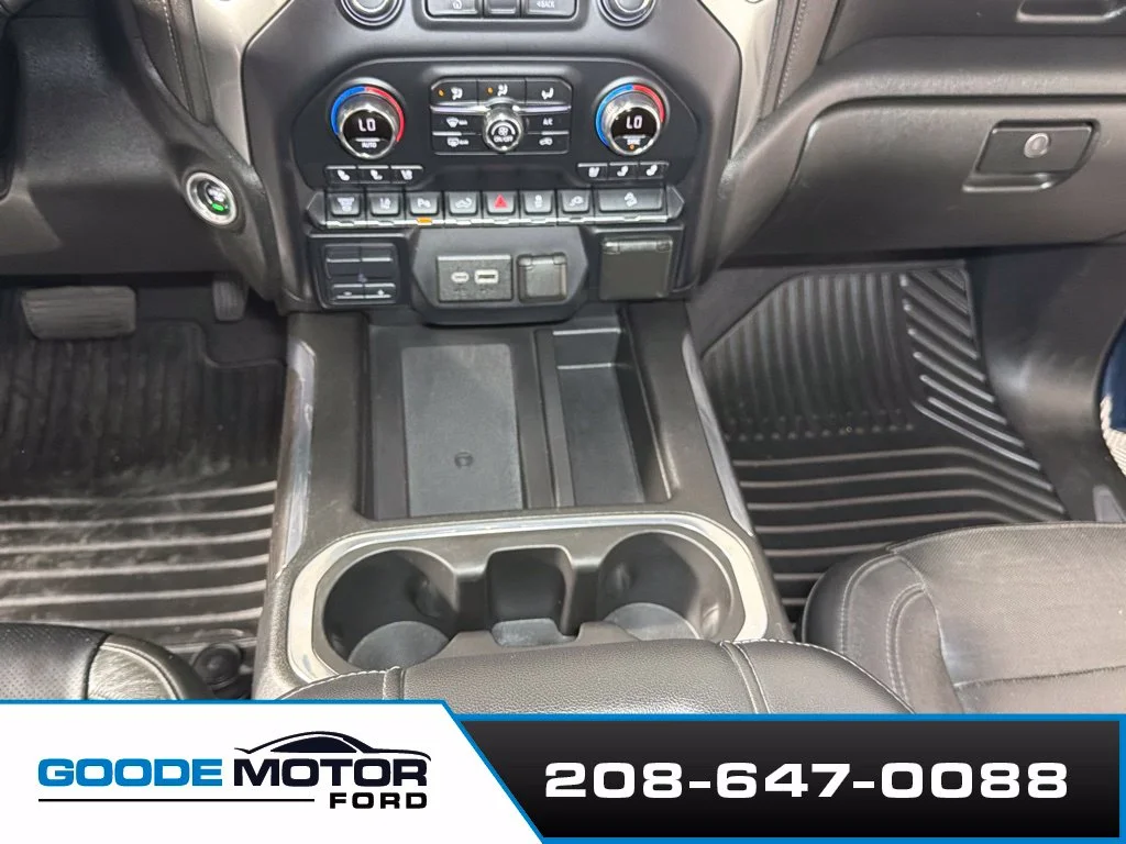 Certified Used 2020 Northsky Blue Metallic Chevrolet LTZ image 18