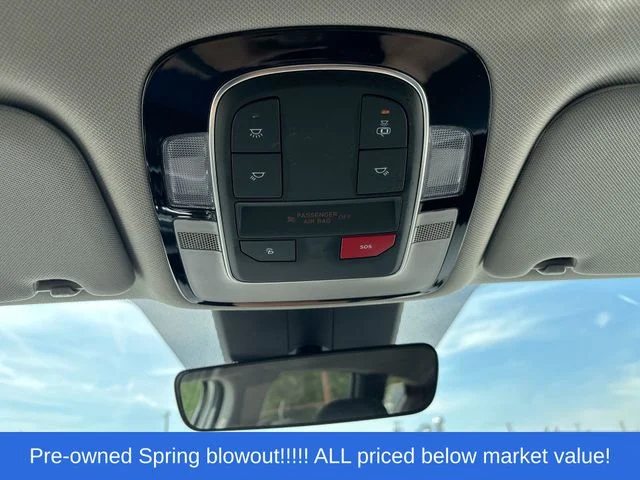 Used 2023 Silver Hyundai SEL image 31