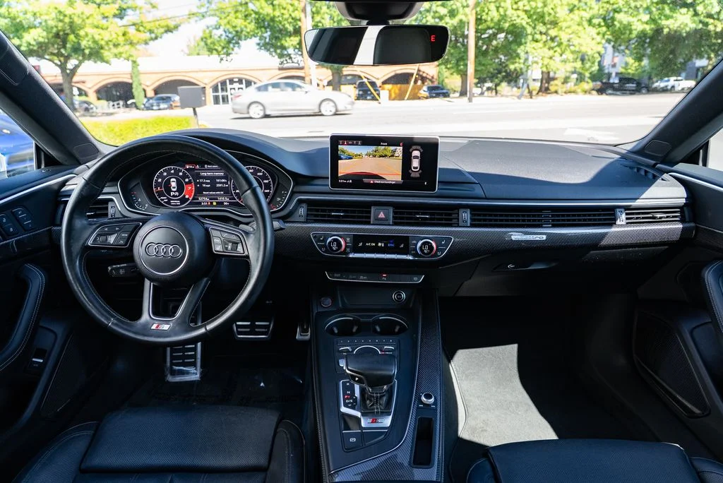 Used 2018 Black Audi 3.0T Prestige image 10