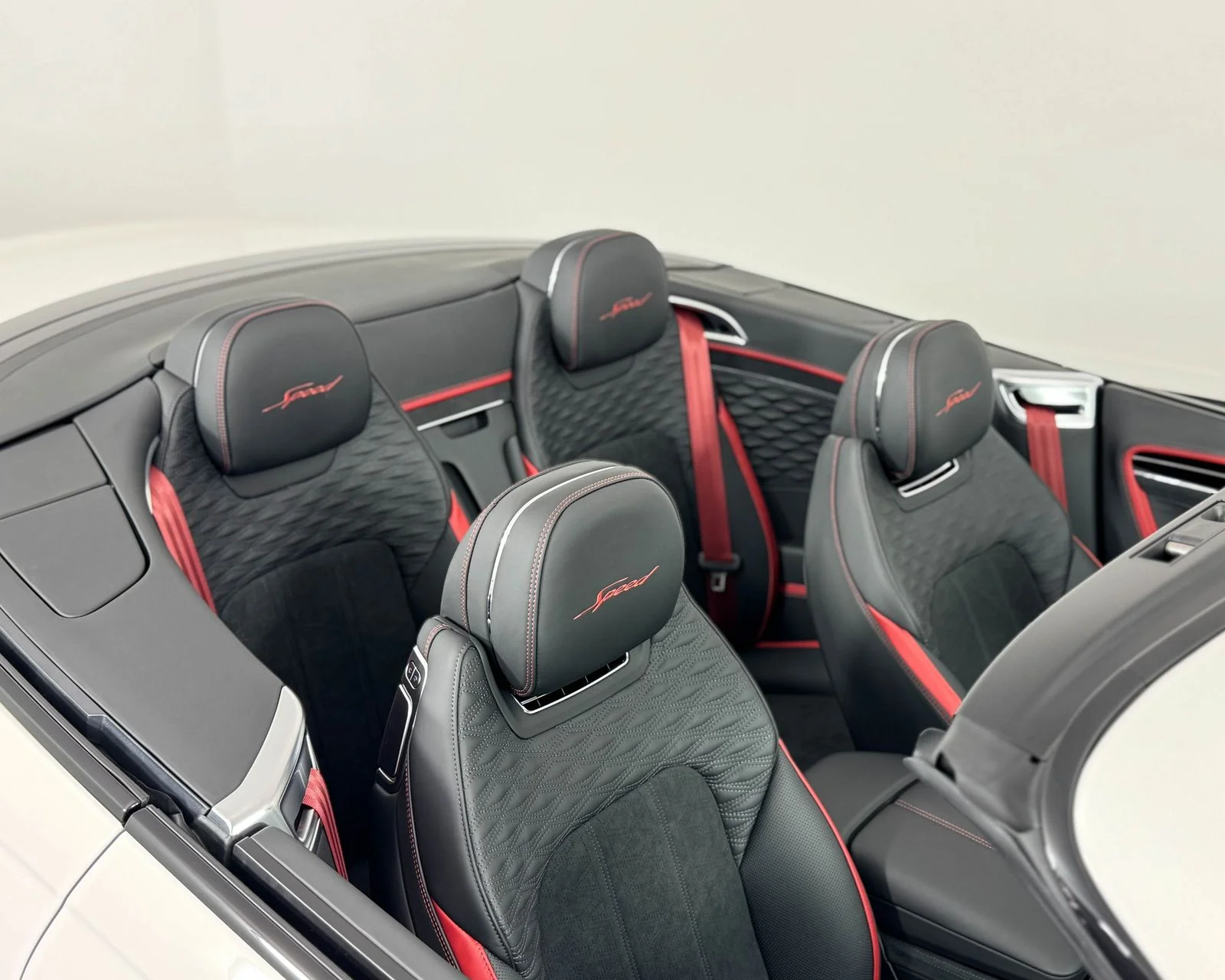 New 2025 Glacier White Bentley Speed image 34
