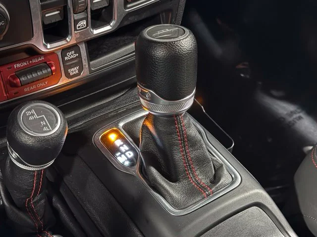 Used 2022 Silver Jeep Rubicon image 30