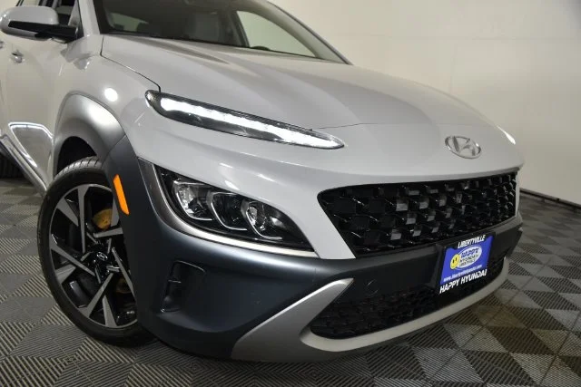 Used 2023 Silver Hyundai Limited image 2