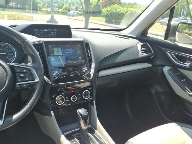 Used 2023 White Subaru Limited image 20