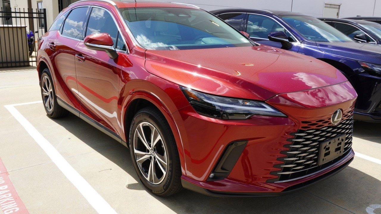 Used 2023 MATADOR RED MICA Lexus RX 350 Premium image 3
