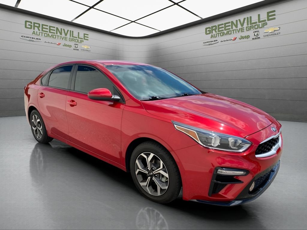 Used 2020 Currant Red Kia LXS image 6