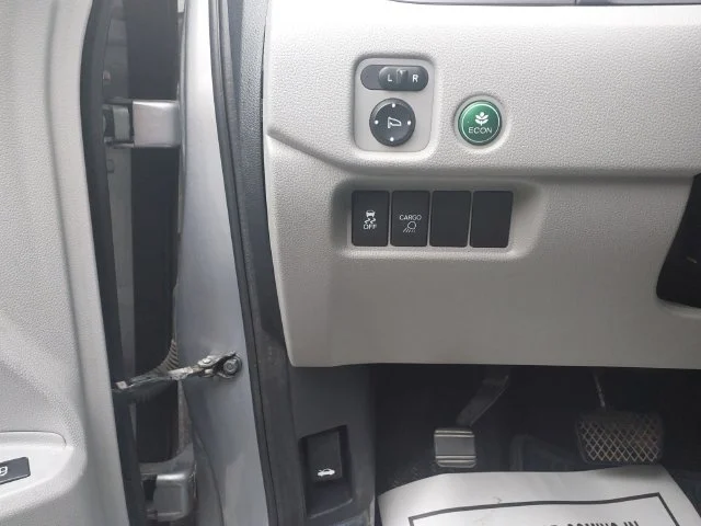 Used 2017  Honda RTL-T image 28