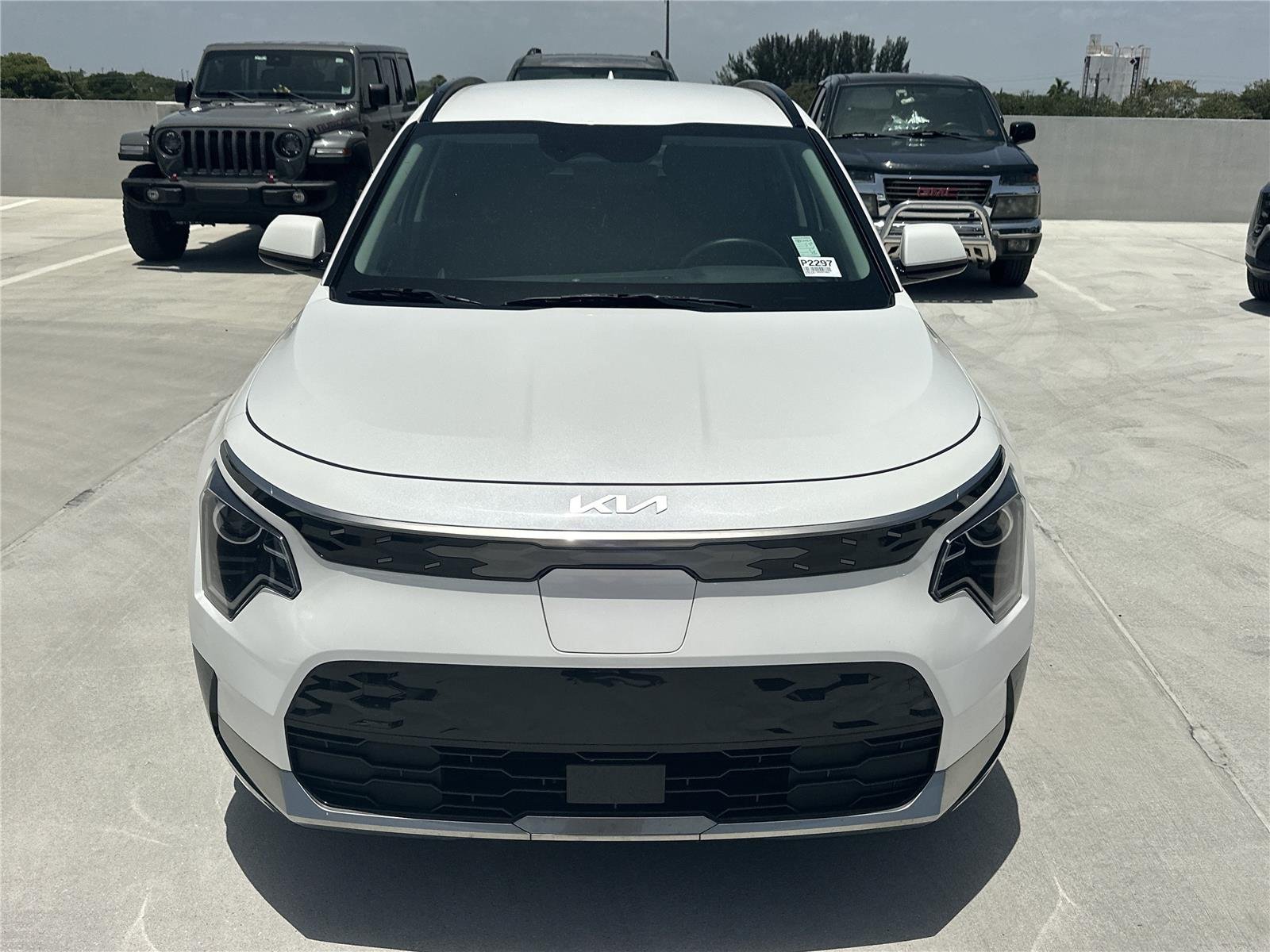 Used 2024 Kia Niro Wind with VIN KNDCR3L13R5087563 for sale in Miami, FL