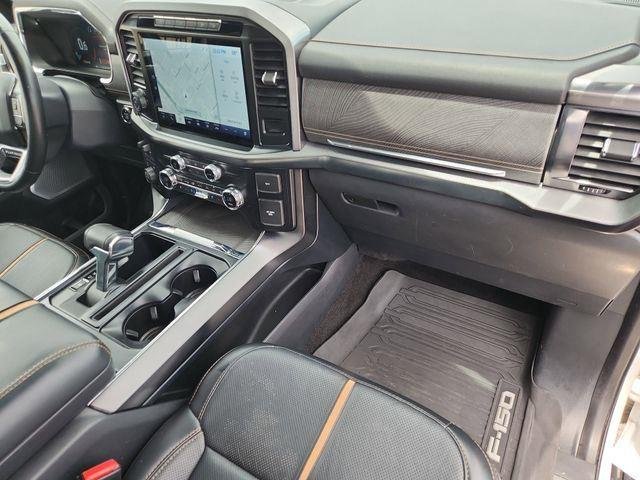 Used 2021  Ford XL image 30