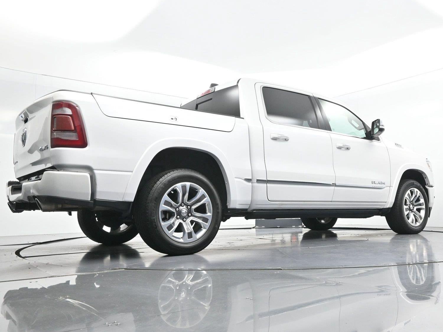 Used 2020 Ivory White Tri-Coat Pearlcoat Ram Limited image 60