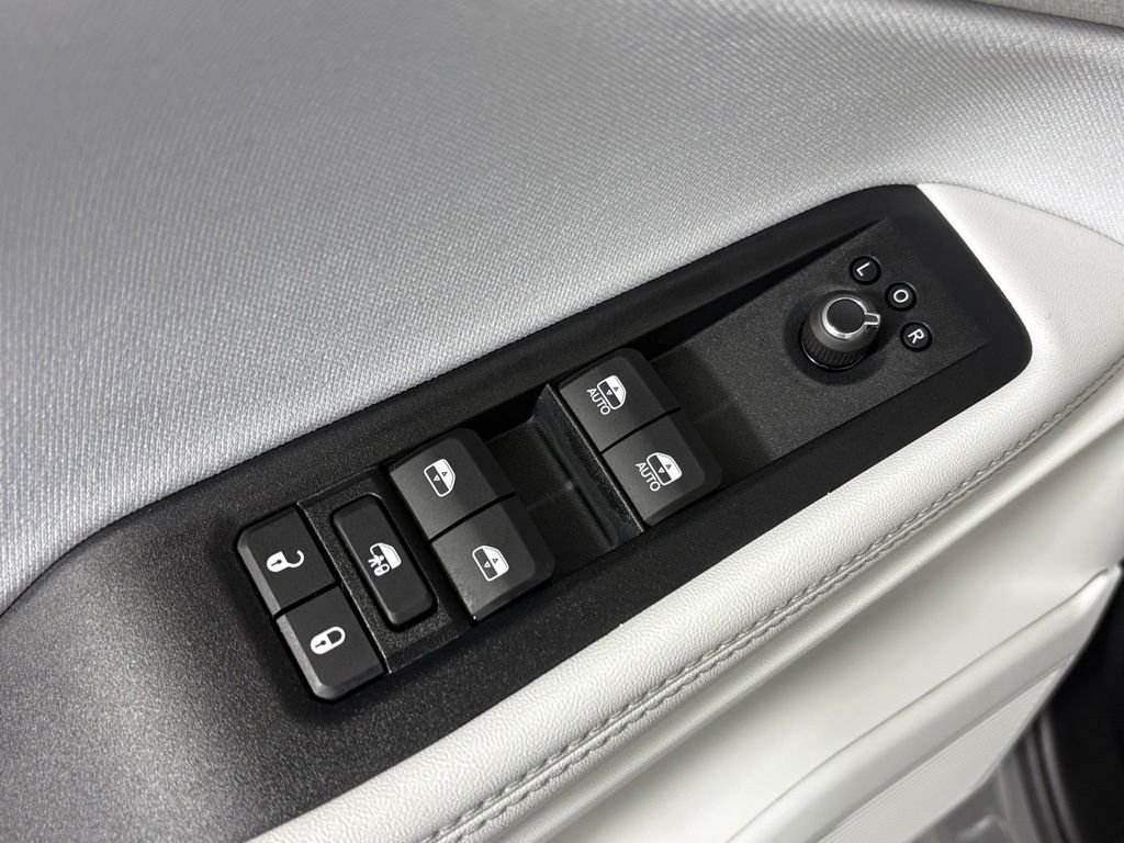 New 2026 Sting-Gray Clear-Coat Exterior Paint Jeep Laredo image 15