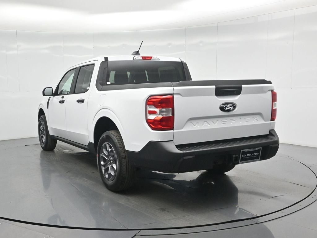 New 2026 Oxford White Ford XLT image 27