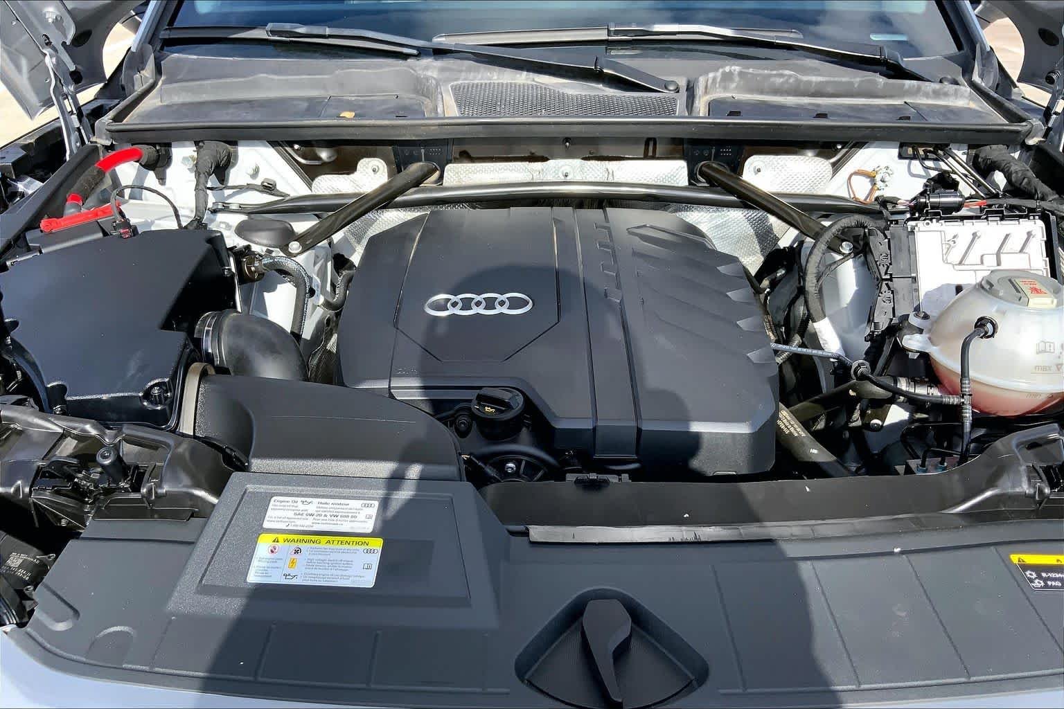 Used 2021 Florett Silver Metallic Audi Premium Plus image 32