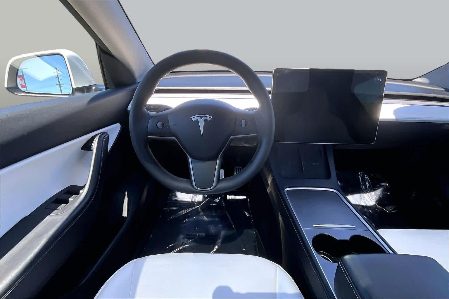 Pre-Owned 2022 Tesla Model Y Performance