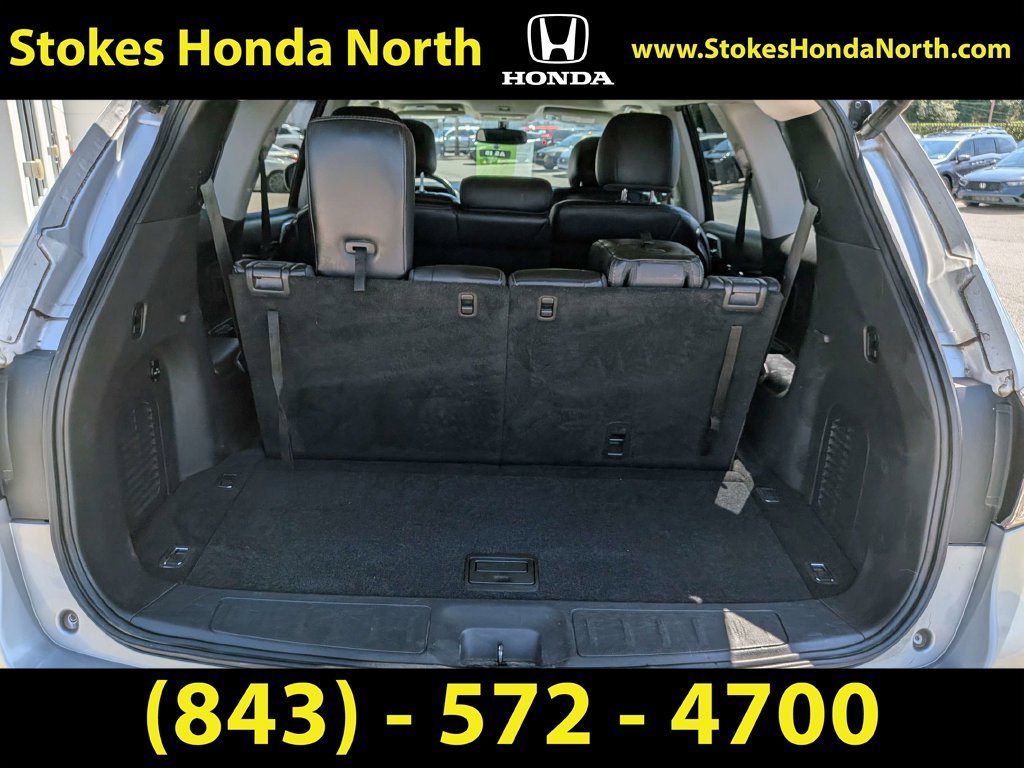 Used 2015 Silver Nissan SL image 18