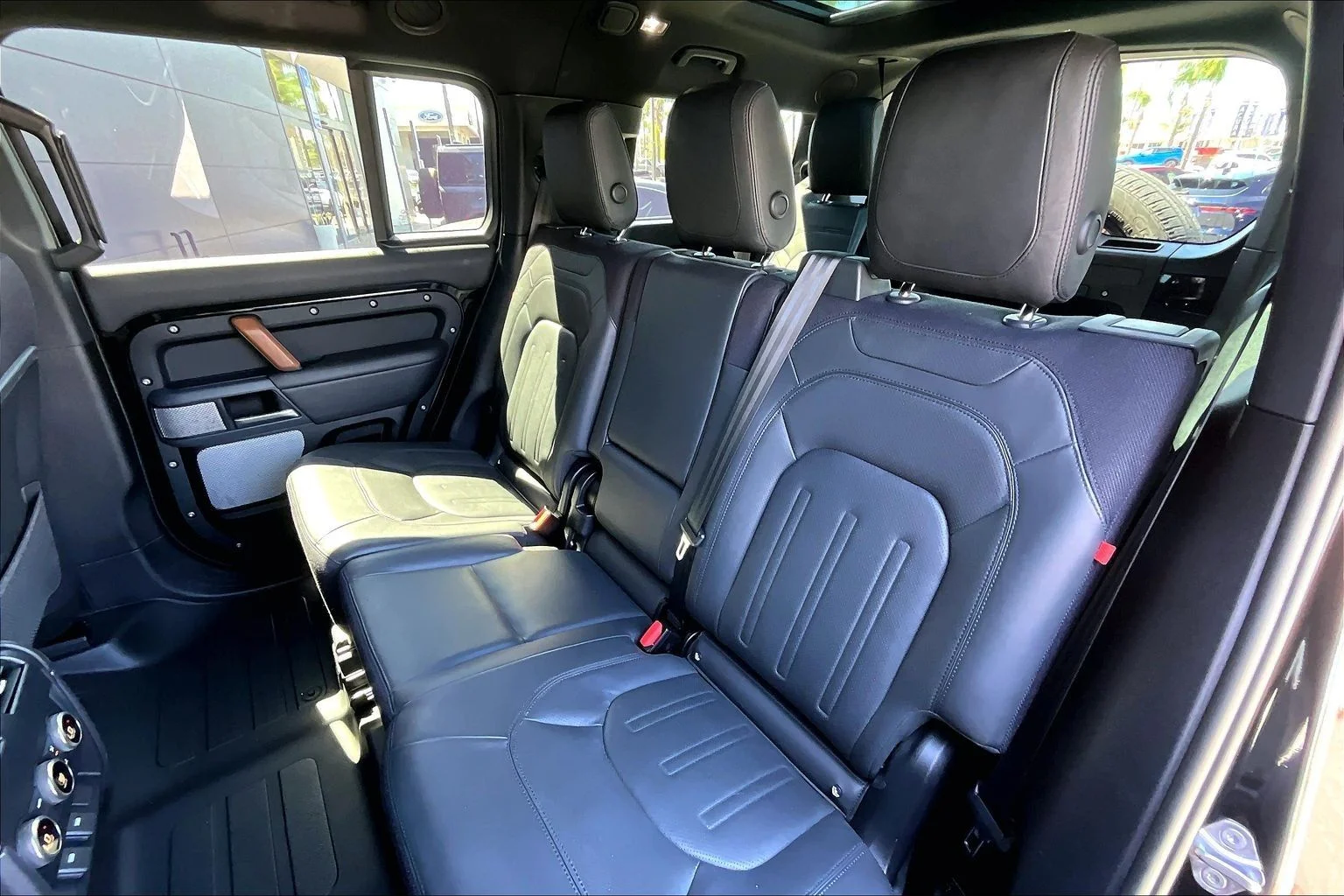 Certified Used 2023 Black Land Rover X image 26