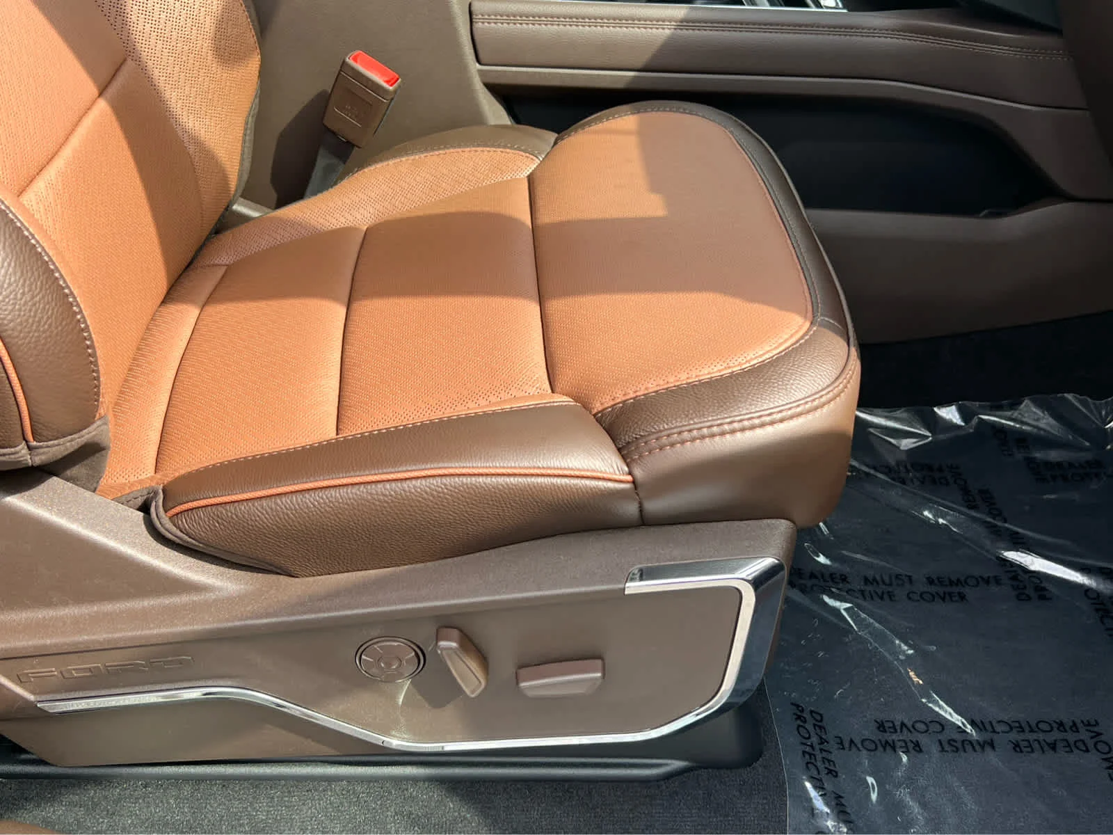 New 2026 Agate Black Metallic Ford F-350® King Ranch® image 18