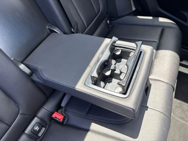 Used 2021 Black BMW sDrive30i image 24