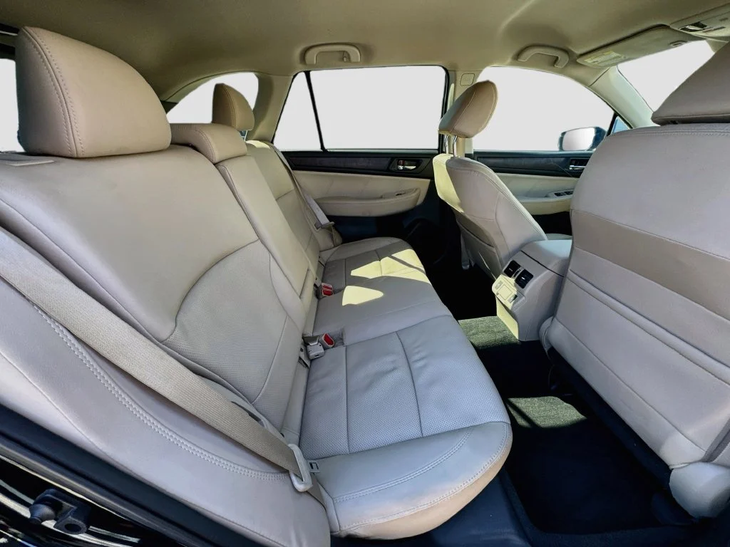 Used 2019 Black Subaru 2.5i image 33