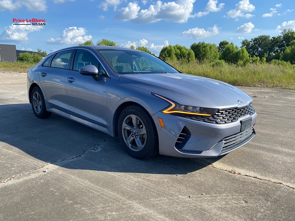 Used 2021 Everlasting Silver Kia LXS image 1