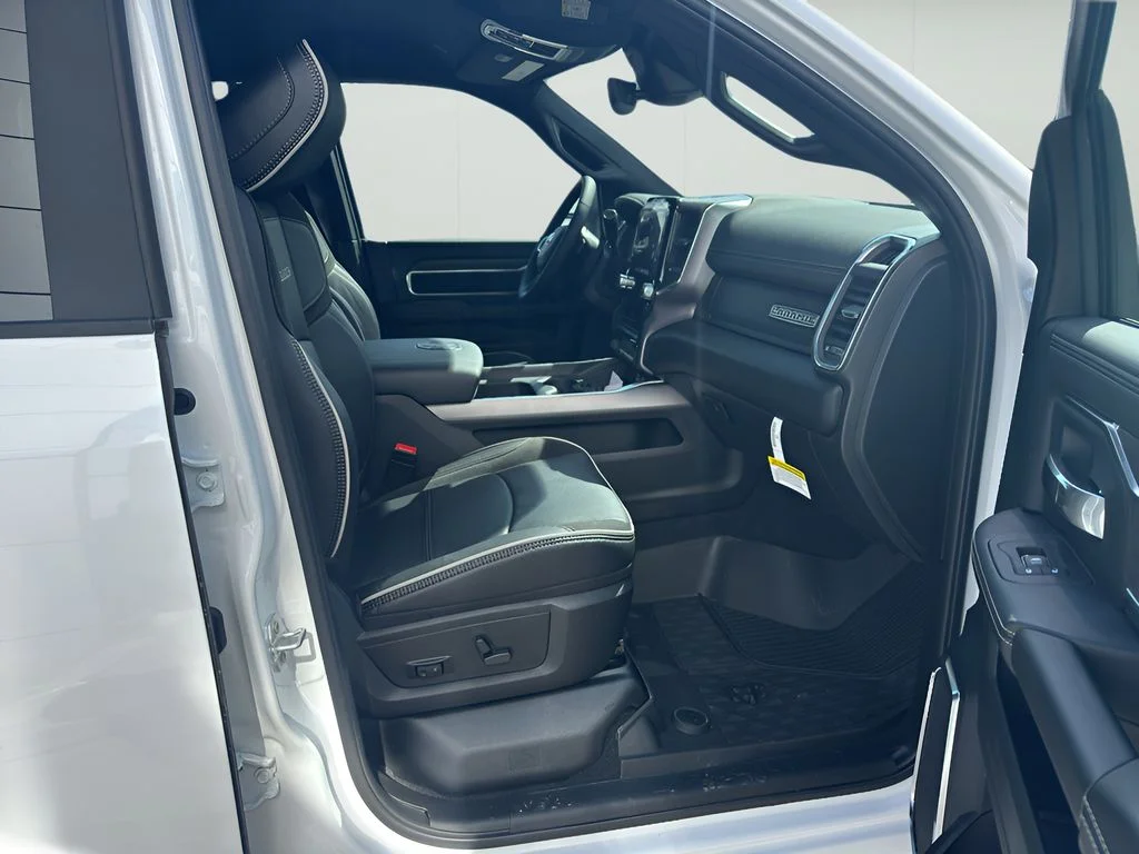 New 2026 Bright White Clear-Coat Exterior Paint RAM Laramie image 10